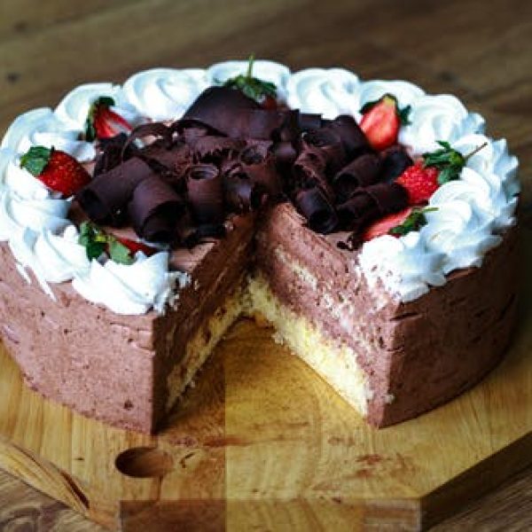 Eggless Chocolate Cake